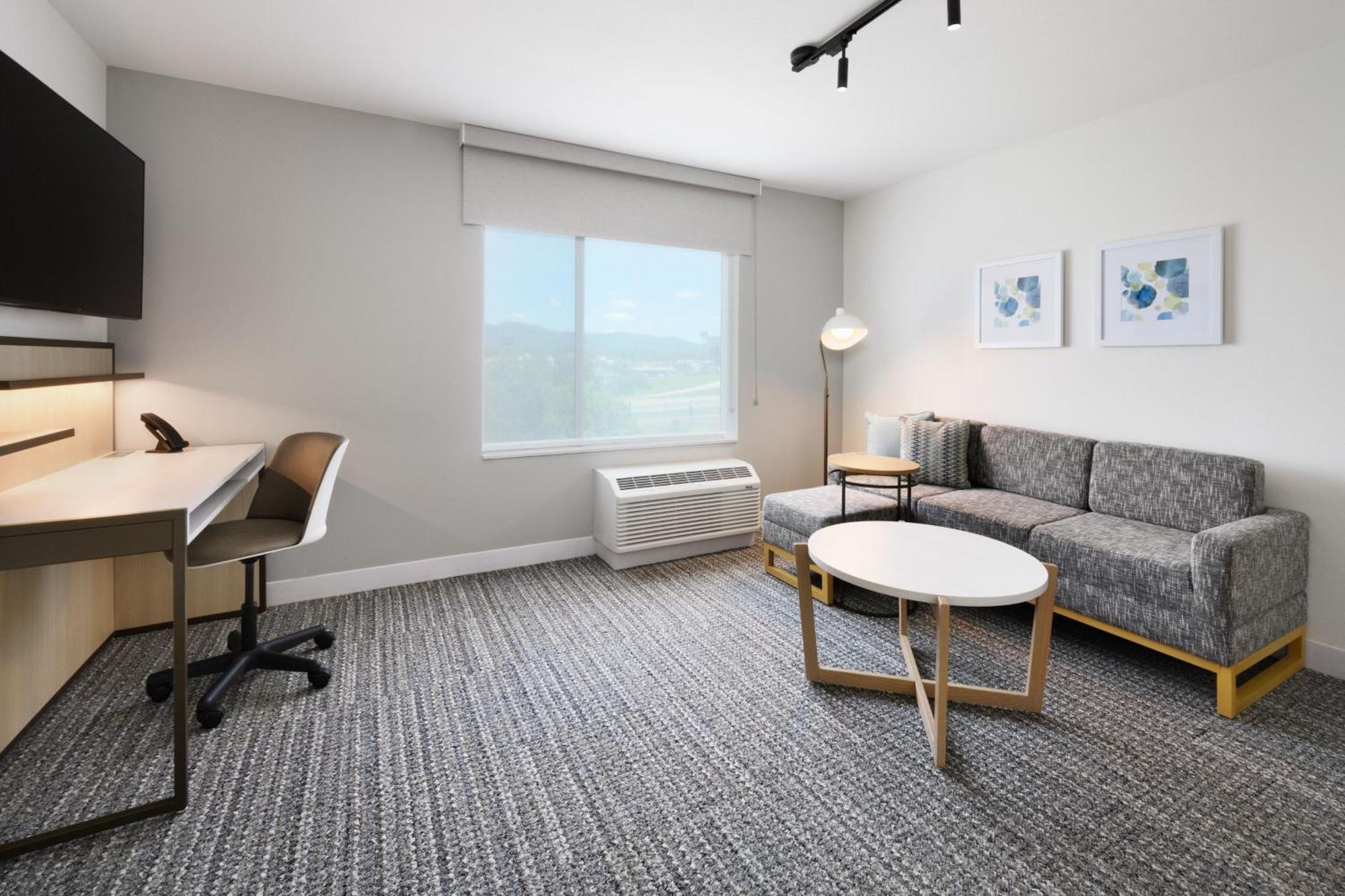 Towneplace Suites By Marriott Oxford Al Экстерьер фото